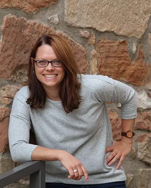 Porträt von Karina Scholz als Autorin des Blogs Pressearbeit für Gesundheitsverbände